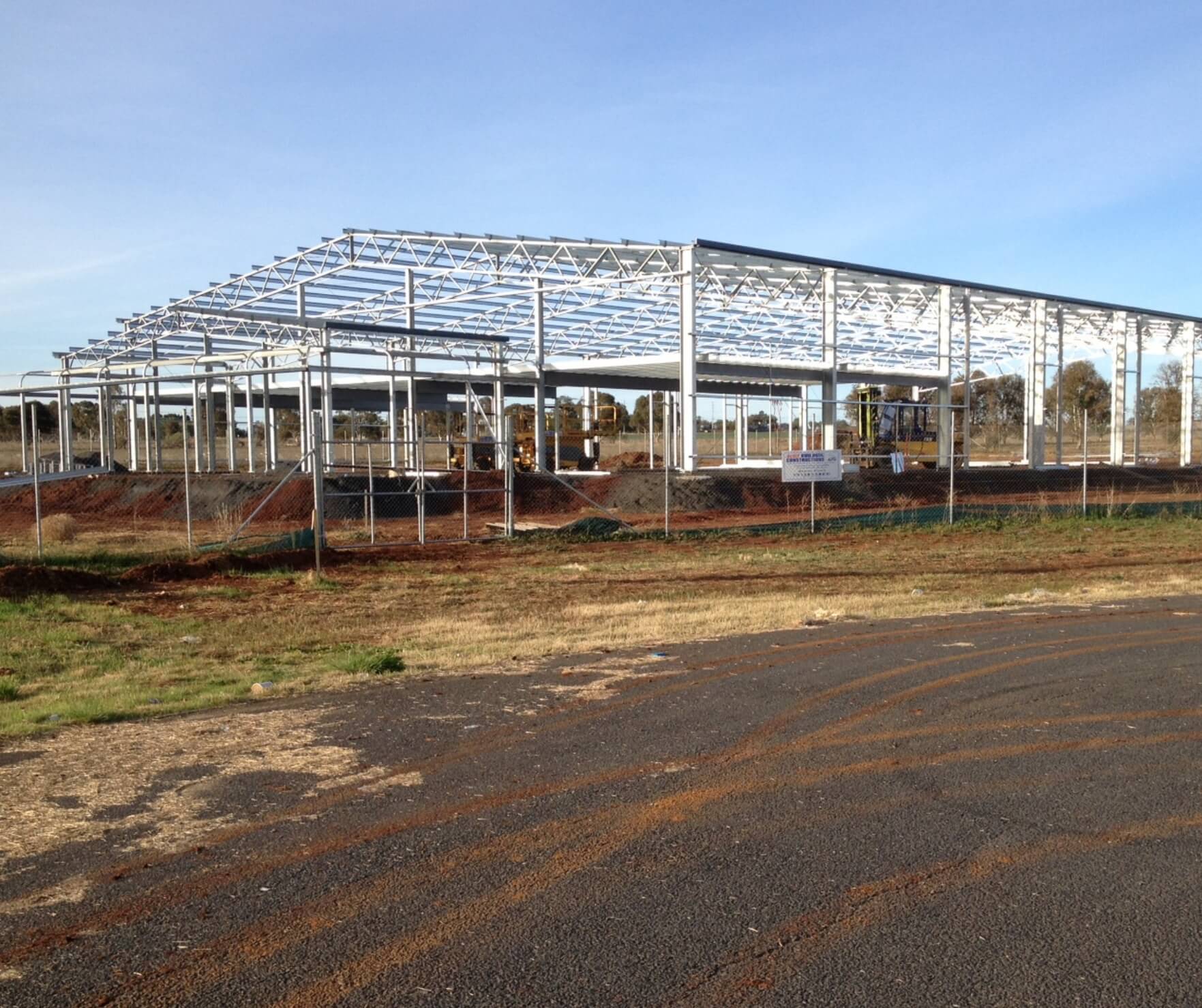 Large industrial shed build.