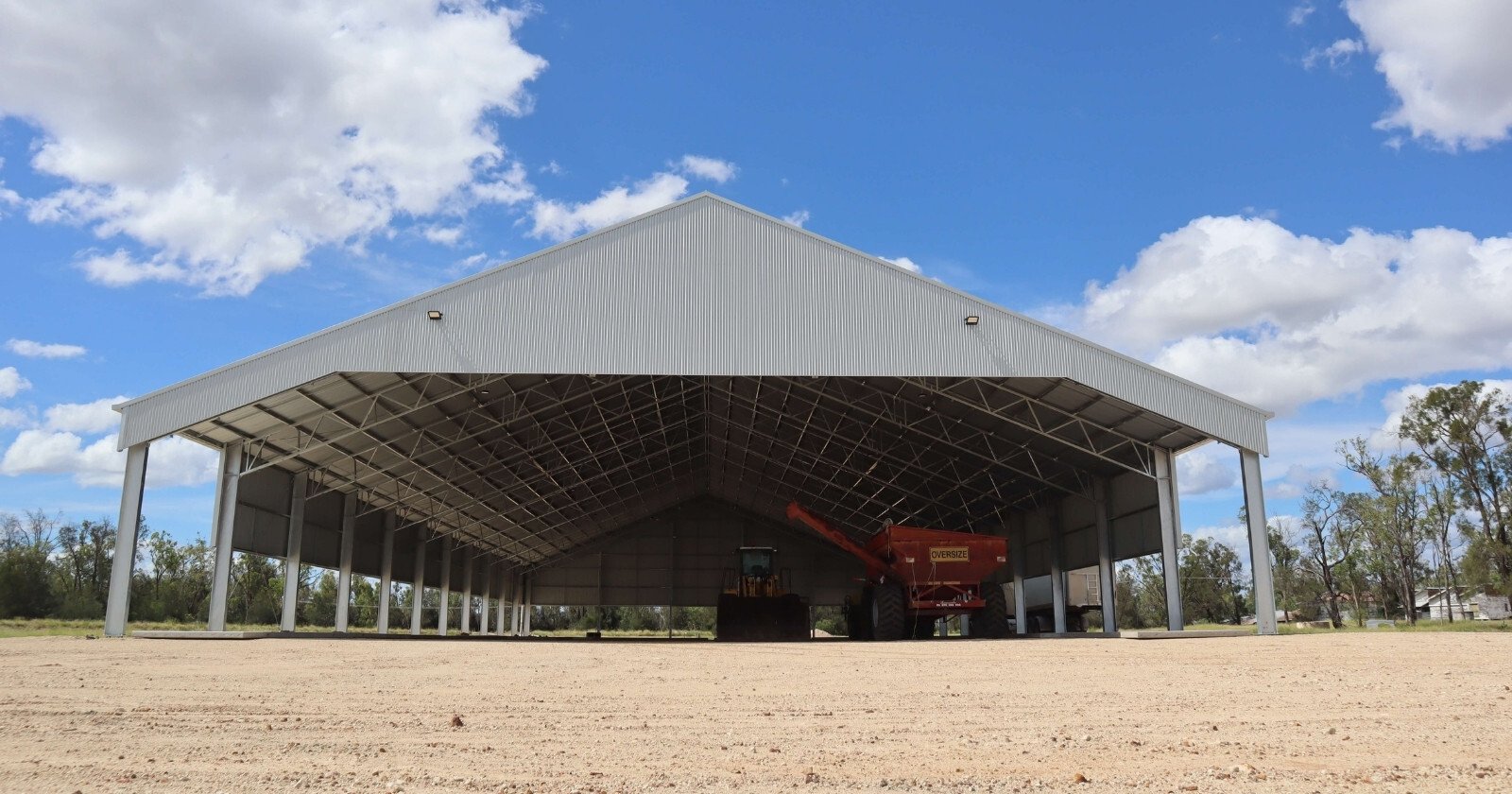 Grain shed by Standwell