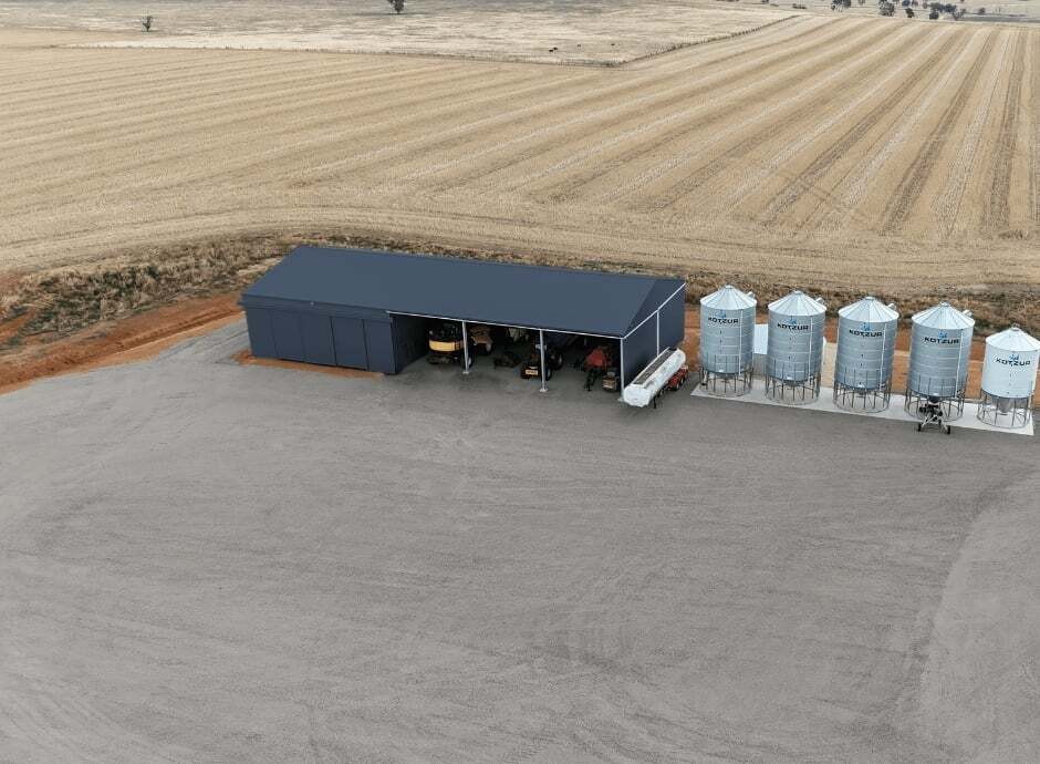 Deep Ocean colourbond shed colour