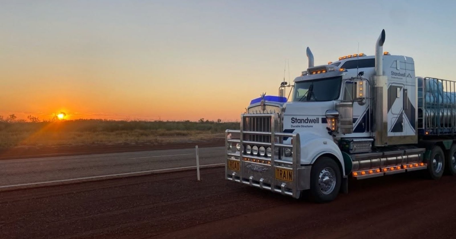 Standwell truck delivering a steel shed