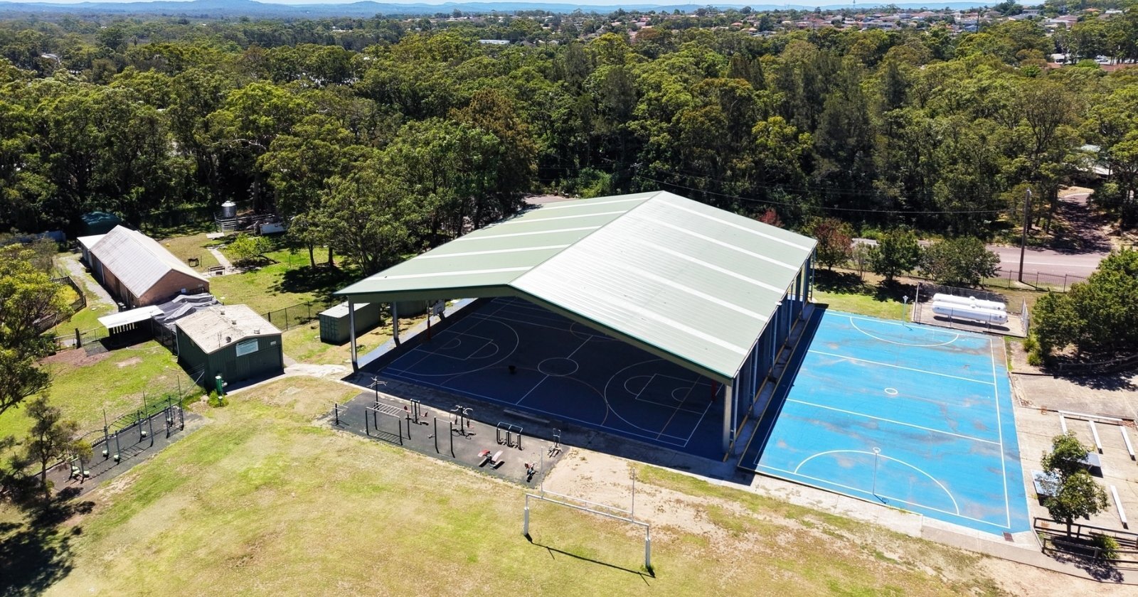 Standwell COLA shelter
