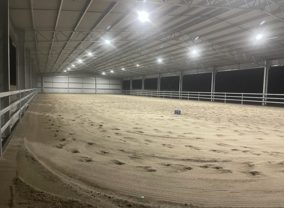 Large equestrian shed in Nowra