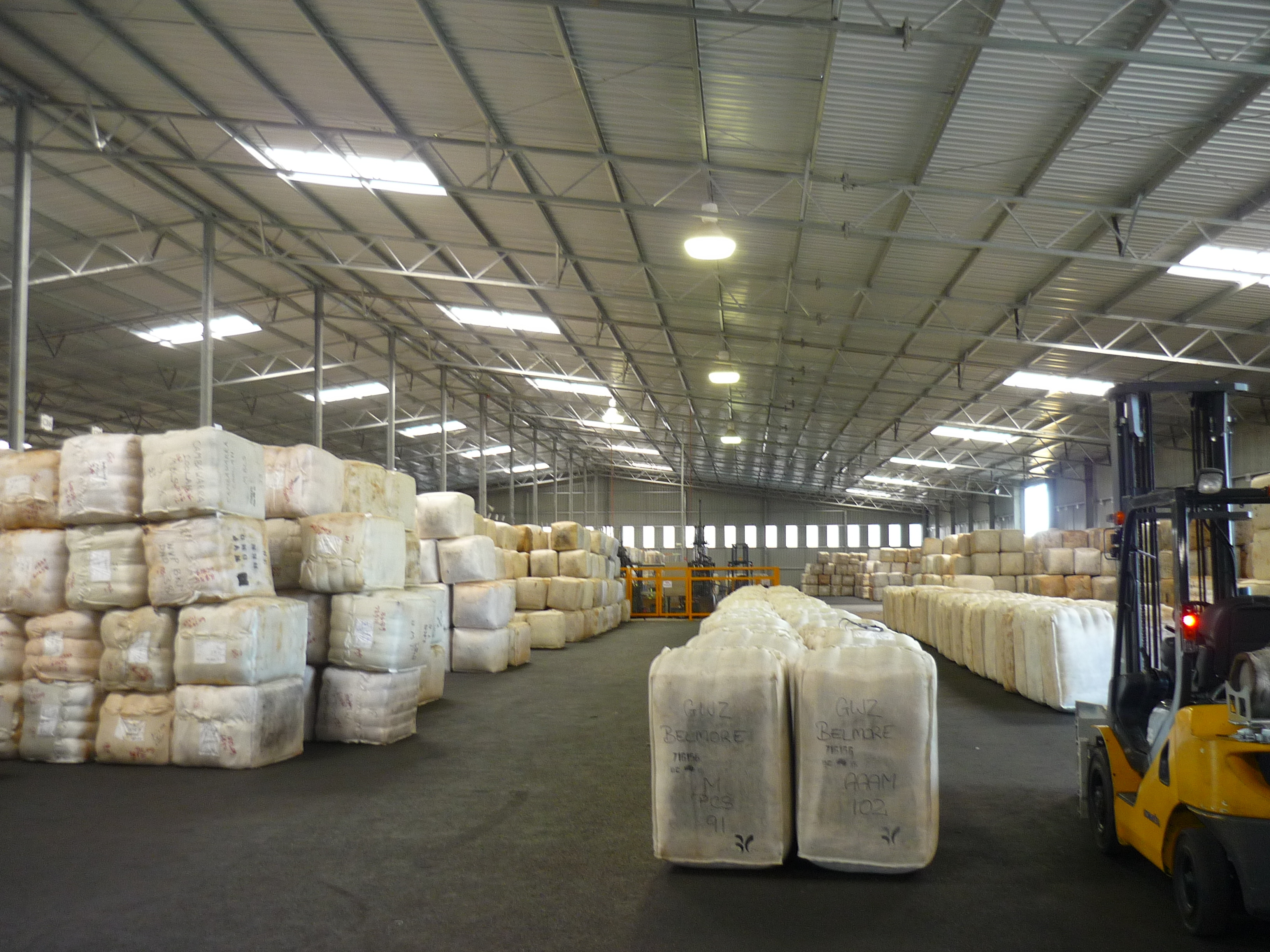 123 x 48 x 5 Commercial Building Dubbo NSW inside warehouse