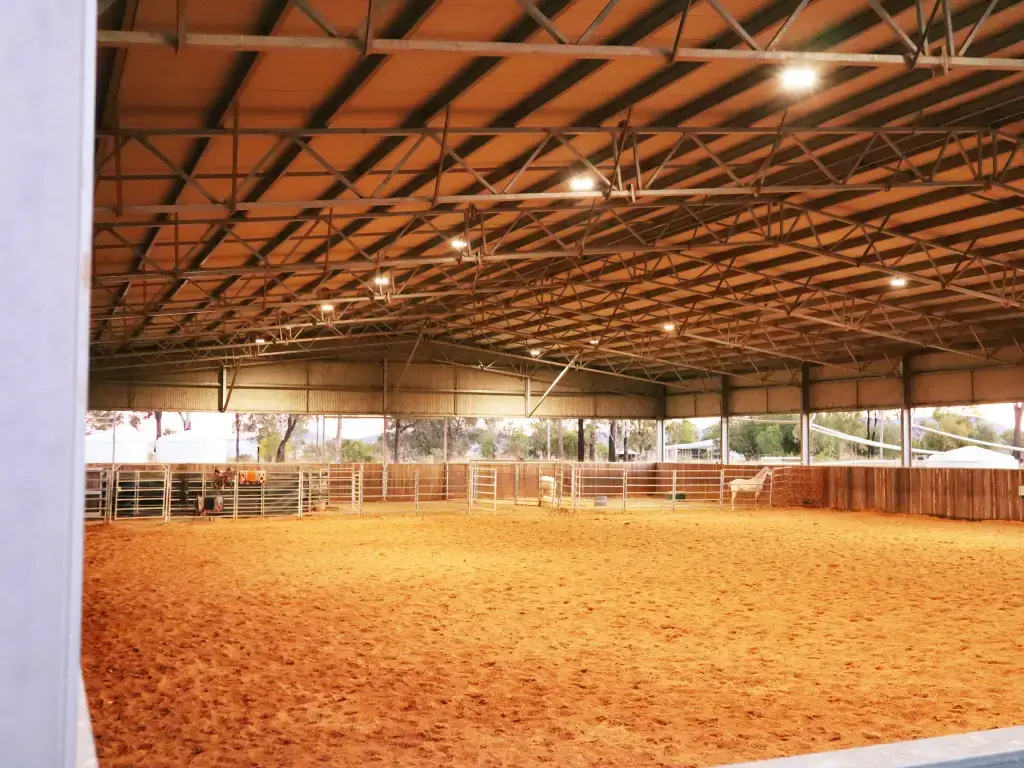 50 x 30 x 6 horse arena