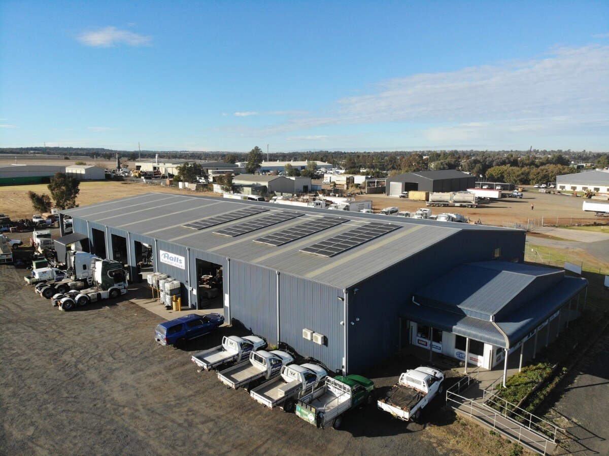 Large industrial shed in Dubbo NSW.